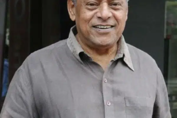 Legend Delhi Ganesh